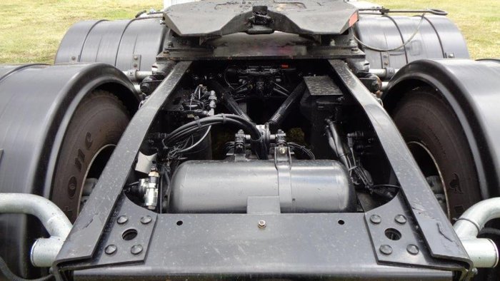 2016 MERCEDES-BENZ 2655 White