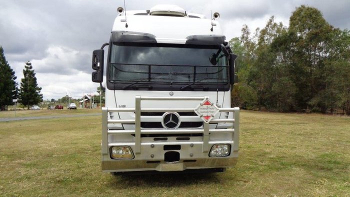 2016 MERCEDES-BENZ 2655 White