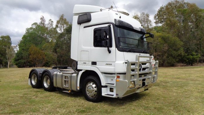 2016 MERCEDES-BENZ 2655 White
