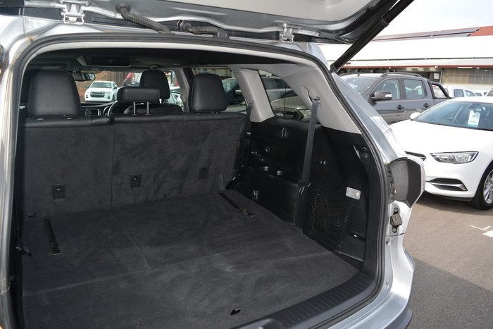 2016 Toyota Kluger Grande GSU50R Silver