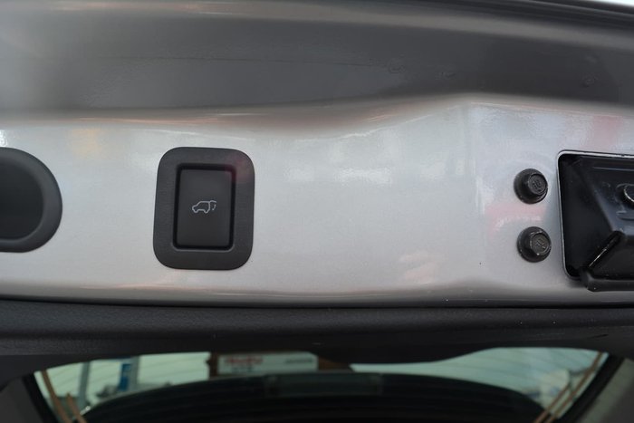 2016 Toyota Kluger Grande GSU50R Silver