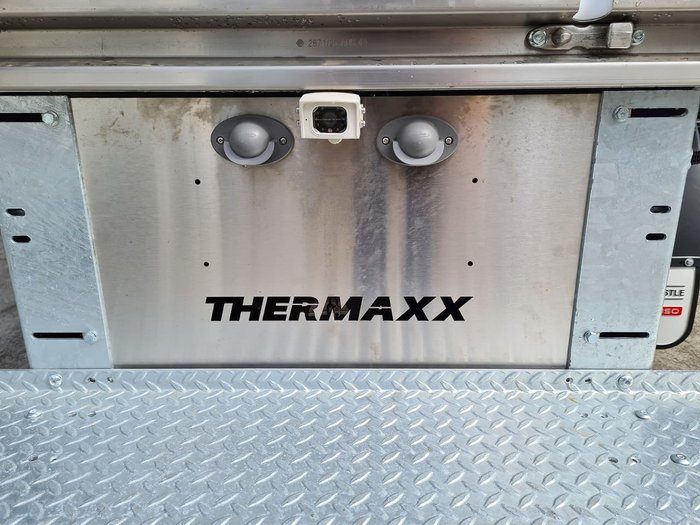 2020 FUSO CANTER 815 - FREEZER BODY White