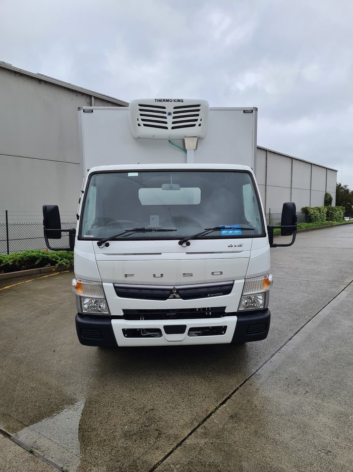 2020 FUSO CANTER 815 - FREEZER BODY White