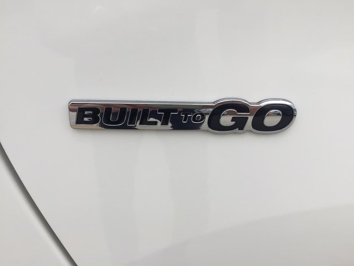 2020 HINO 617 MT 2810 WIDE TRADEACE White