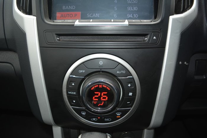 2017 Isuzu D-MAX LS-U MY17 4X4 Dual Range White