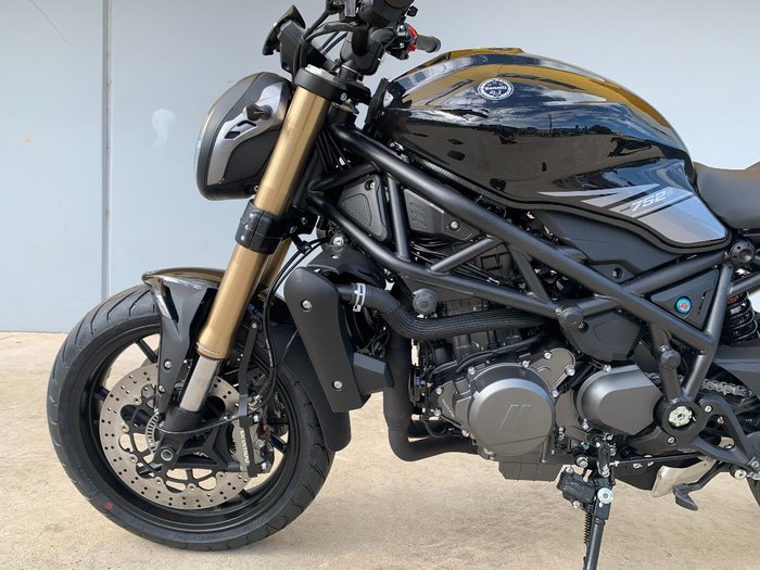 2021 Benelli 2021 Benelli 750CC 752S Road Black