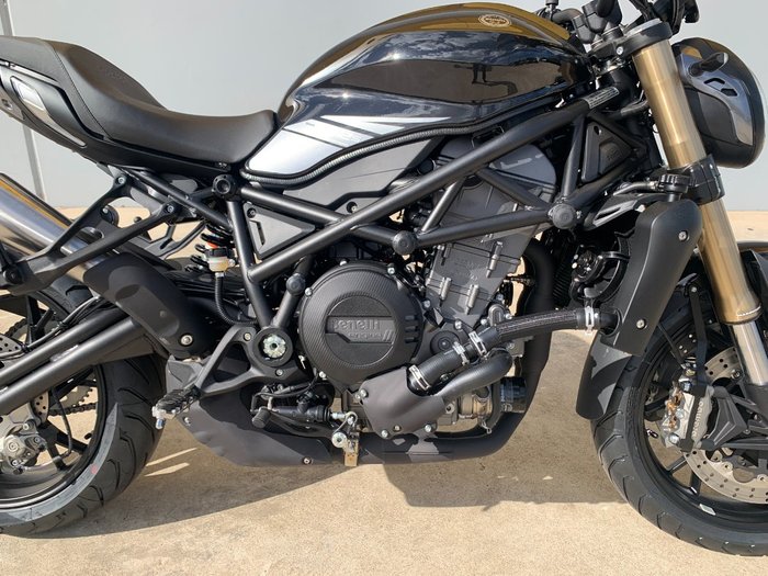 2021 Benelli 2021 Benelli 750CC 752S Road Black