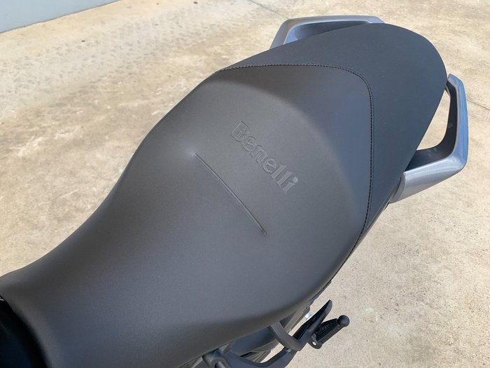 2021 Benelli 2021 Benelli 750CC 752S Road Black