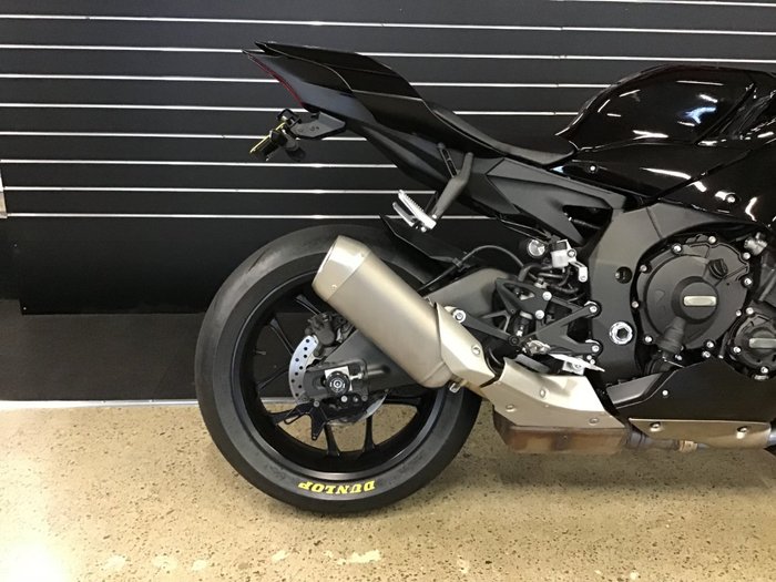 2020 Yamaha YZF-R1 Black