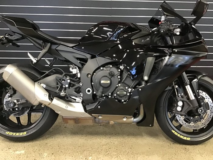 2020 Yamaha YZF-R1 Black