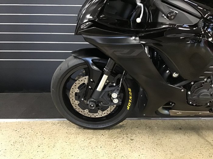 2020 Yamaha YZF-R1 Black