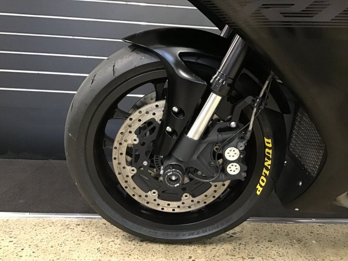 2020 Yamaha YZF-R1 Black