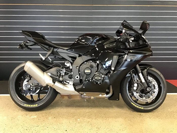 2020 Yamaha YZF-R1 Black