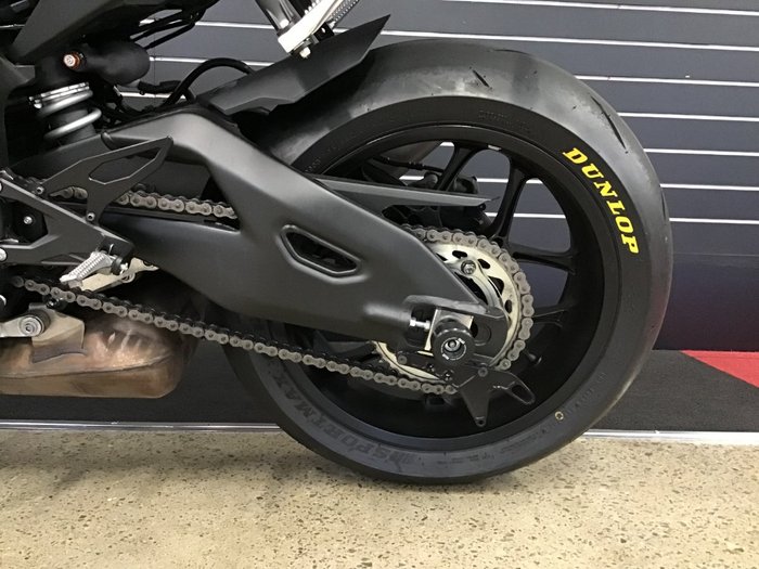 2020 Yamaha YZF-R1 Black