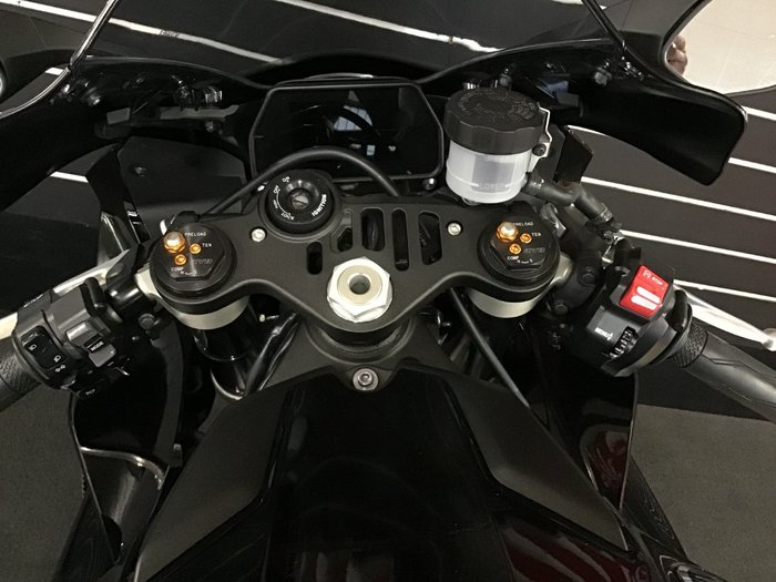 2020 Yamaha YZF-R1 Black