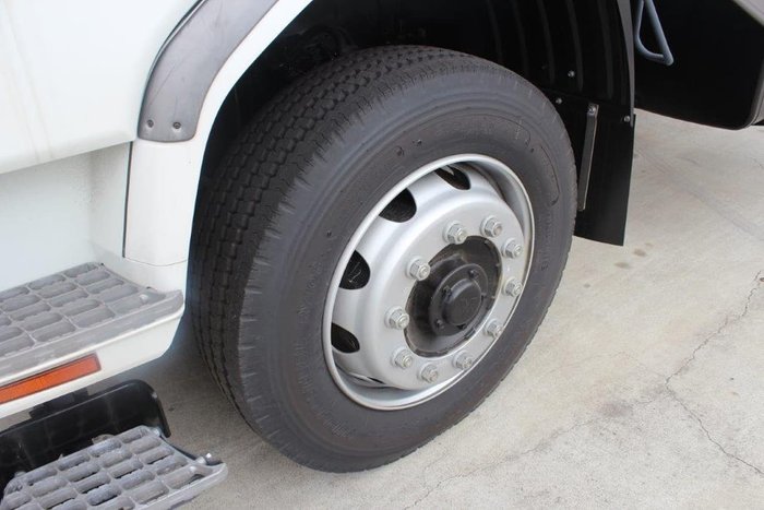 2020 FUSO FIGHTER 1627 White