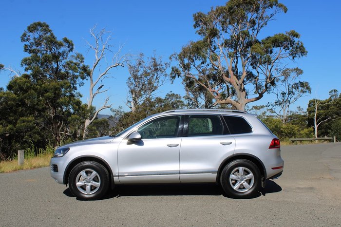 2011 Volkswagen Touareg 150TDI 7P MY11 Four Wheel Drive Silver