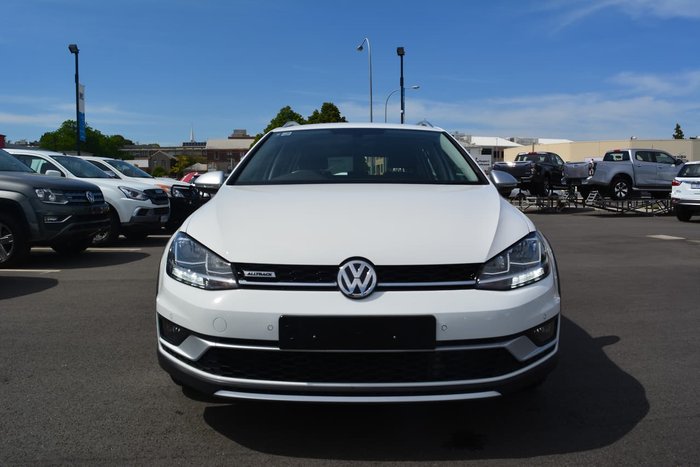 2018 Volkswagen Golf Alltrack 132TSI 7.5 MY18 Four Wheel Drive White