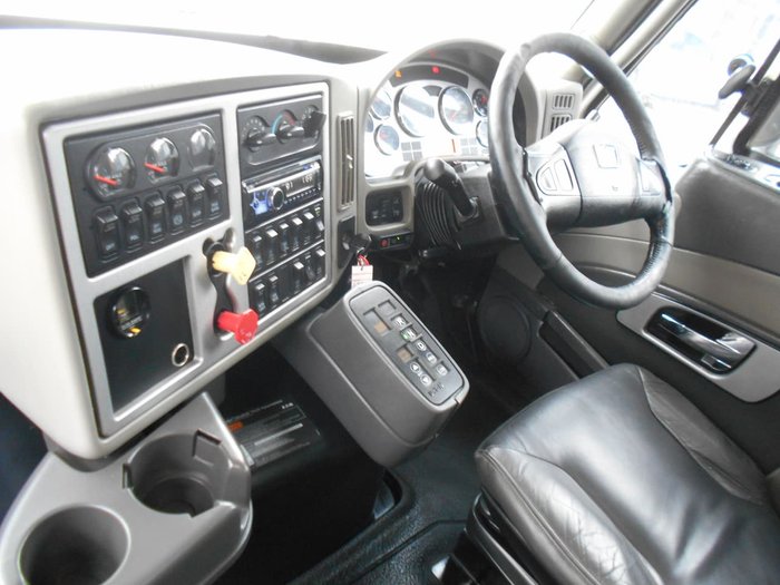 2015 CATERPILLAR CT630 White