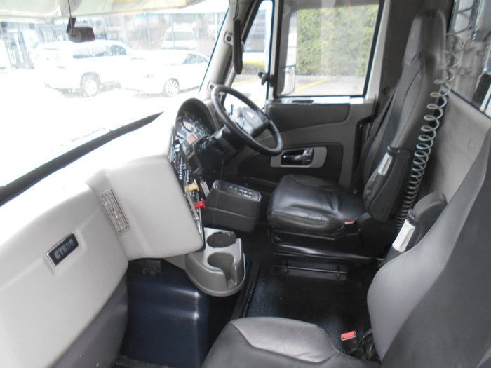 2015 CATERPILLAR CT630 White