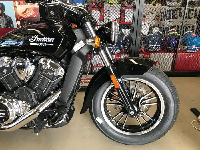 2021 Indian 2021 INDIAN 1100CC SCOUT THUNDER BLACK CRUISER Black