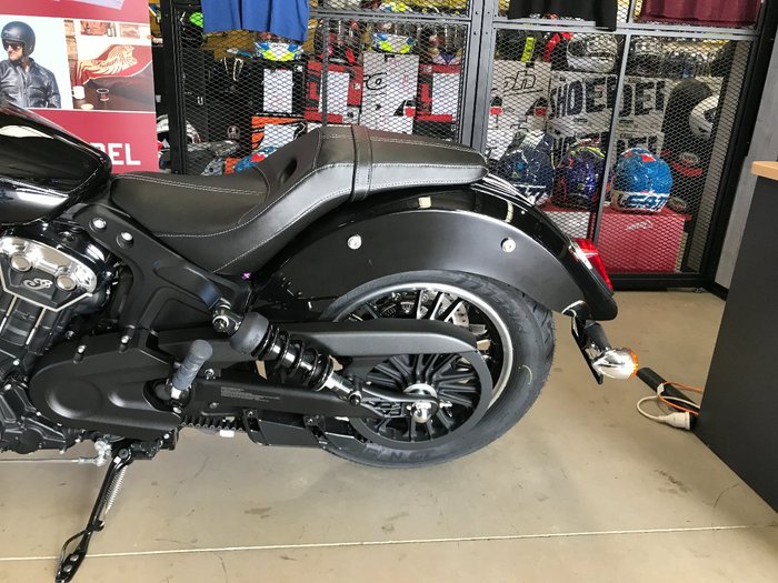 2021 Indian 2021 INDIAN 1100CC SCOUT THUNDER BLACK CRUISER Black