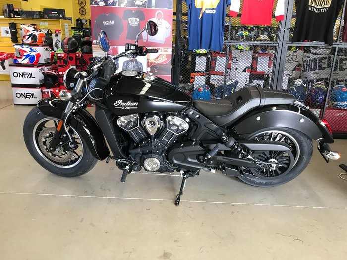 2021 Indian 2021 INDIAN 1100CC SCOUT THUNDER BLACK CRUISER Black