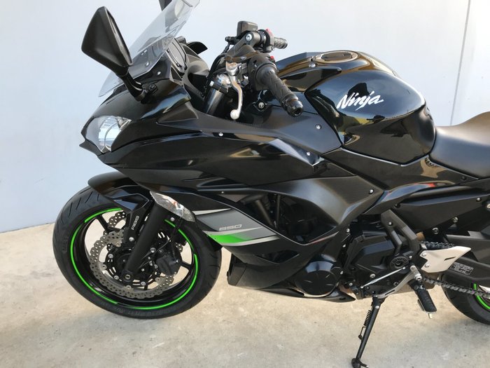 2018 Kawasaki NINJA 650 Black