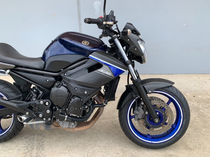 2013 Yamaha XJ6N Blue