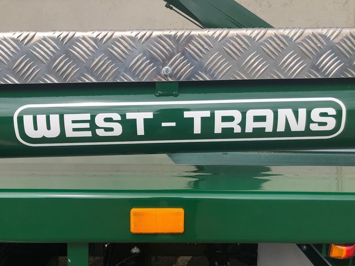 2020 FUSO FIGHTER 1224 LWB - ALLISON AUTO BIN LIFTER IN BUILD White