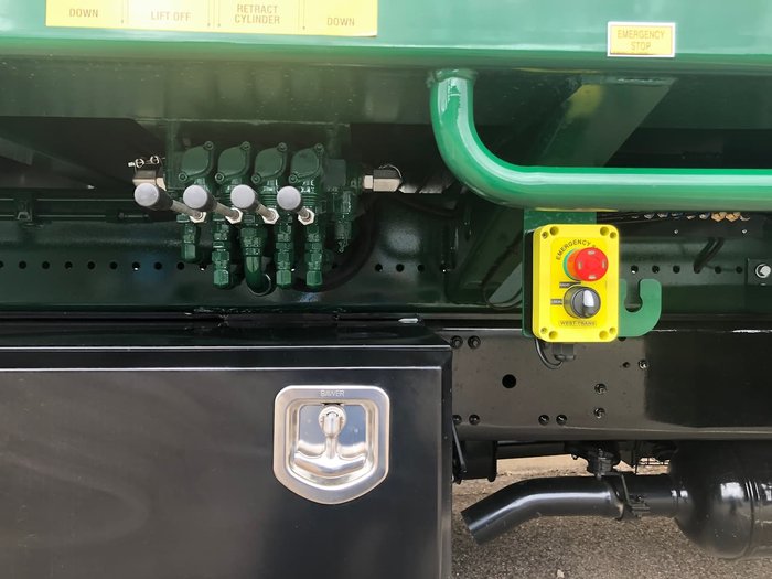 2020 FUSO FIGHTER 1224 LWB - ALLISON AUTO BIN LIFTER IN BUILD White