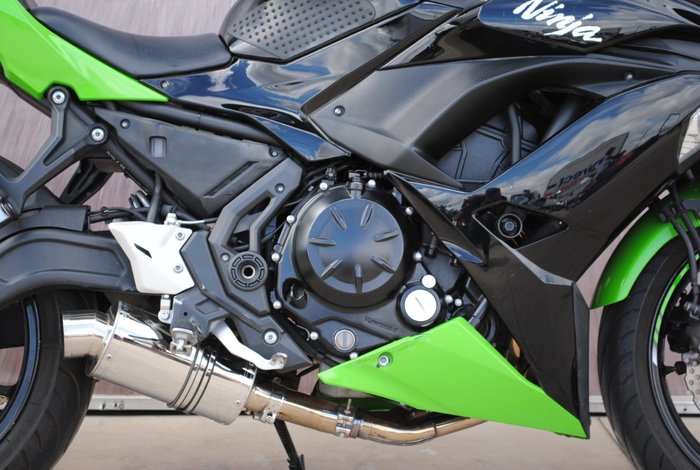 2017 Kawasaki NINJA 650 Green