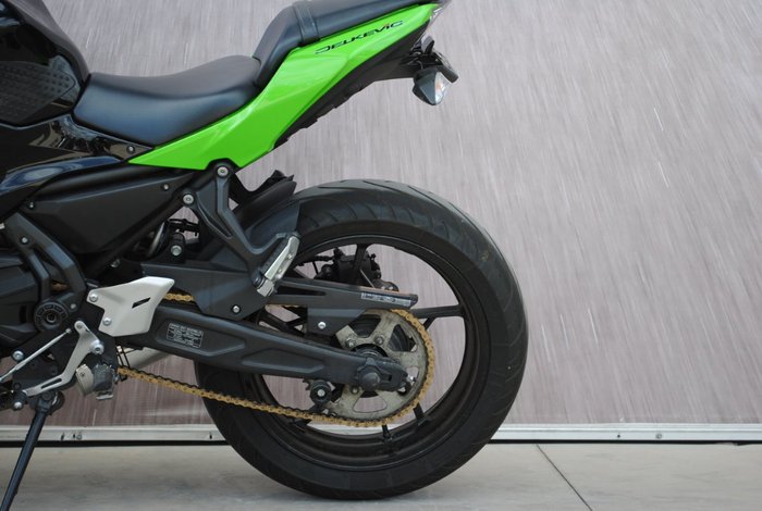 2017 Kawasaki NINJA 650 Green