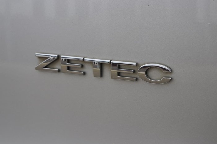 2010 Ford Focus Zetec LV Mk II Silver