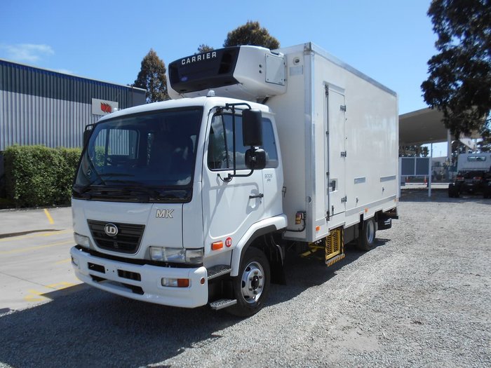 2009 UD MK6 White