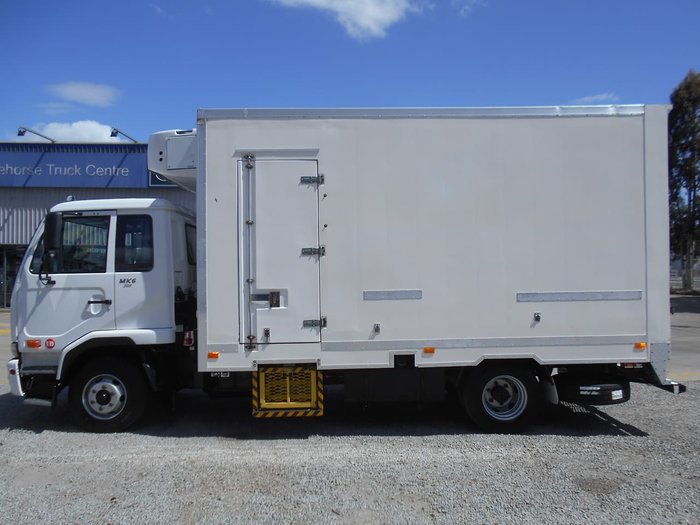 2009 UD MK6 White