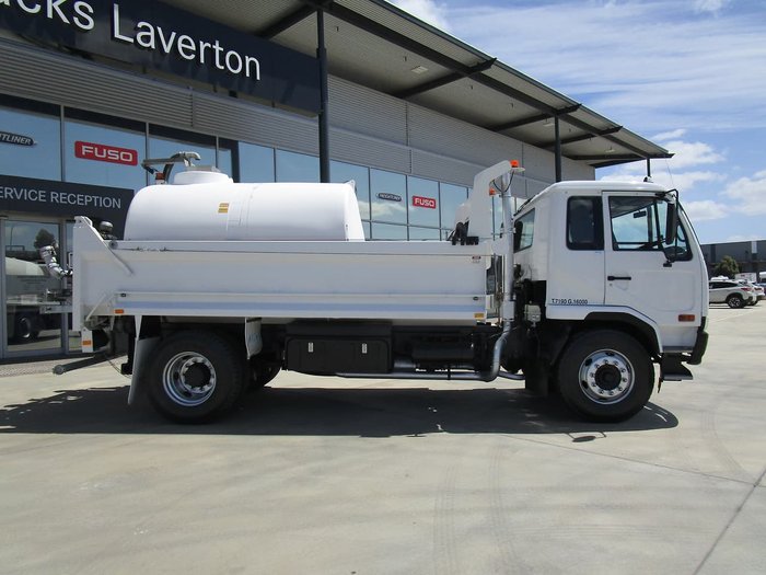 2004 UD PK265 TIPPER/TANKER WHITE