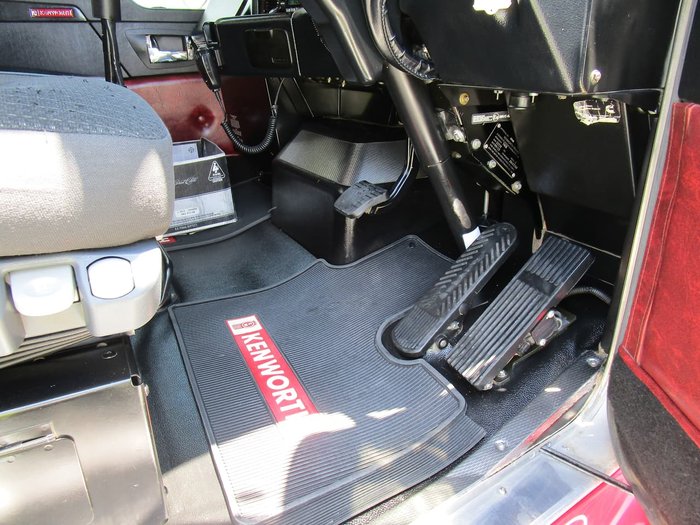 2012 KENWORTH T403 TRUCK & TRAILER COMBO RED