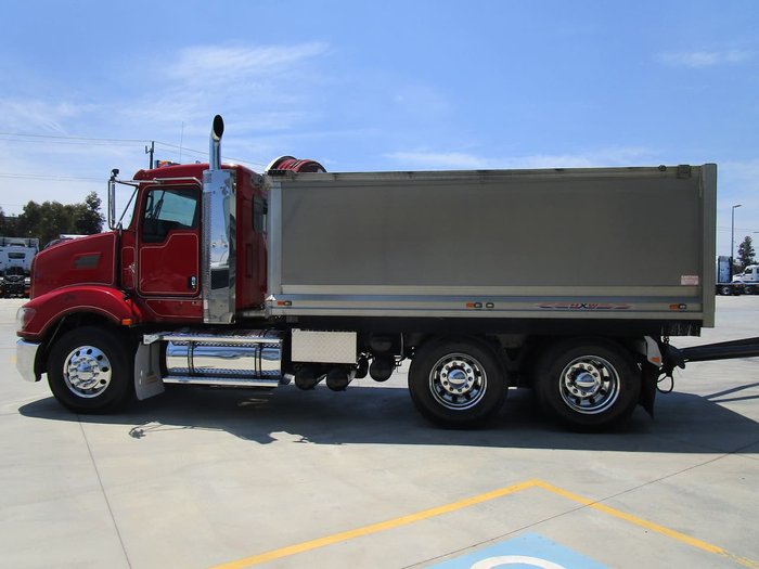 2012 KENWORTH T403 TRUCK & TRAILER COMBO RED
