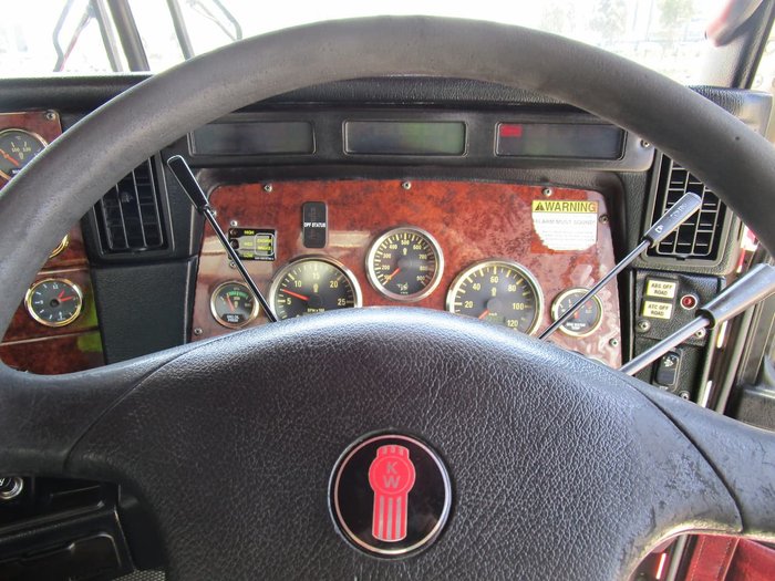 2012 KENWORTH T403 TRUCK & TRAILER COMBO RED
