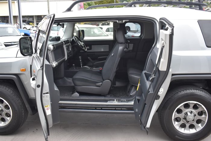 2012 Toyota FJ Cruiser GSJ15R 4X4 Dual Range Grey