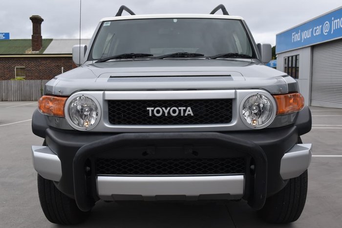2012 Toyota FJ Cruiser GSJ15R 4X4 Dual Range Grey