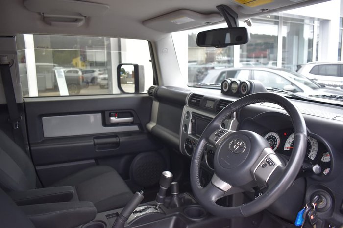 2012 Toyota FJ Cruiser GSJ15R 4X4 Dual Range Grey