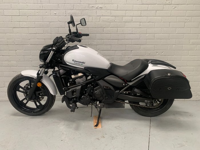 2017 Kawasaki VULCAN S White