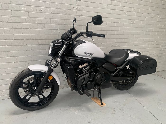 2017 Kawasaki VULCAN S White