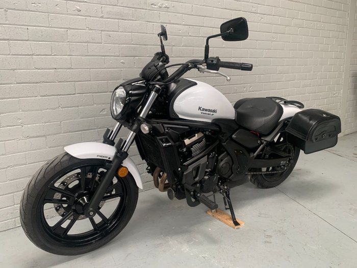 2017 Kawasaki VULCAN S White