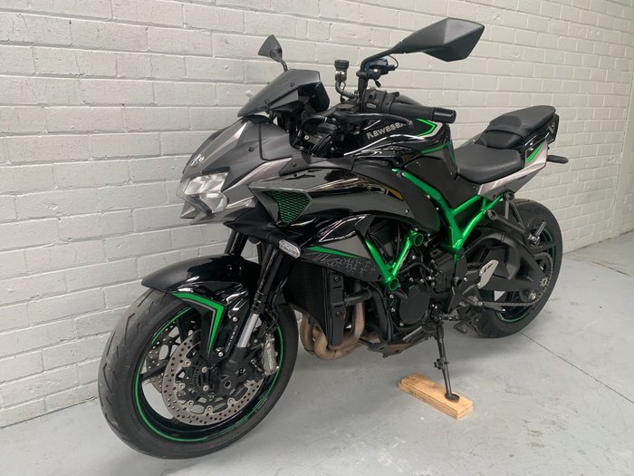 2020 Kawasaki Z H2 Black