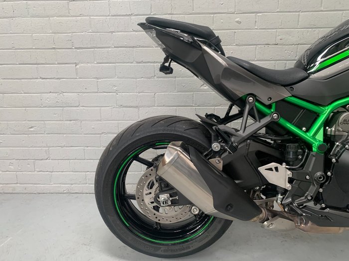 2020 Kawasaki Z H2 Black