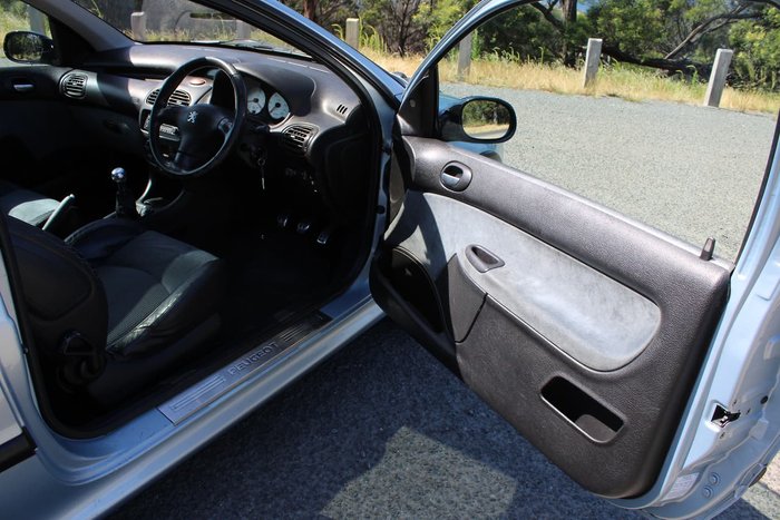 2001 Peugeot 206 GTi T1 MY01 Silver