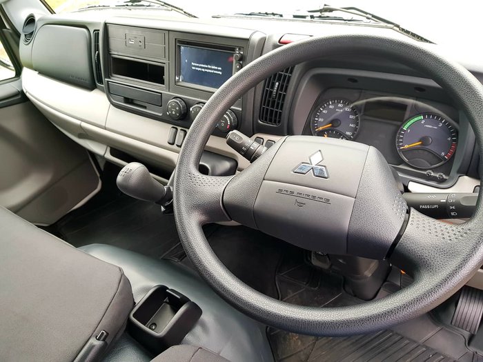 2020 FUSO CANTER 615 TIPPER White